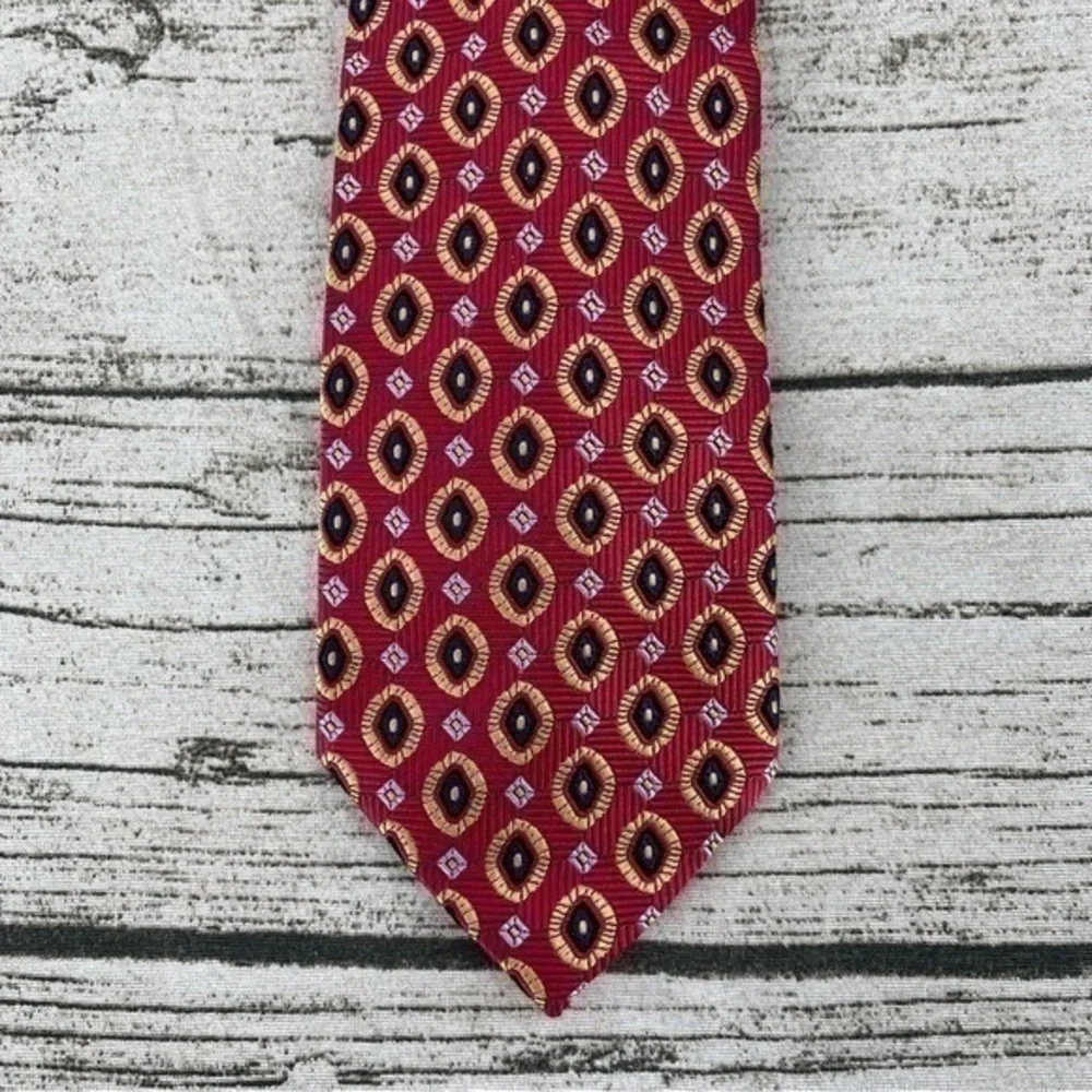 Jos. a Bank 100% silk tie Long 64”